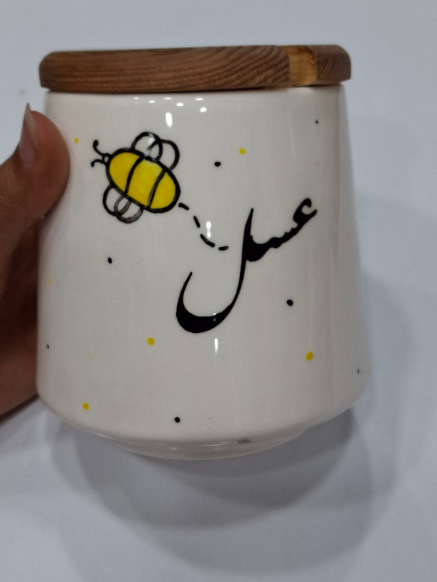 عسلی خوری سرامیکی با درب چوبی و جای قاشق