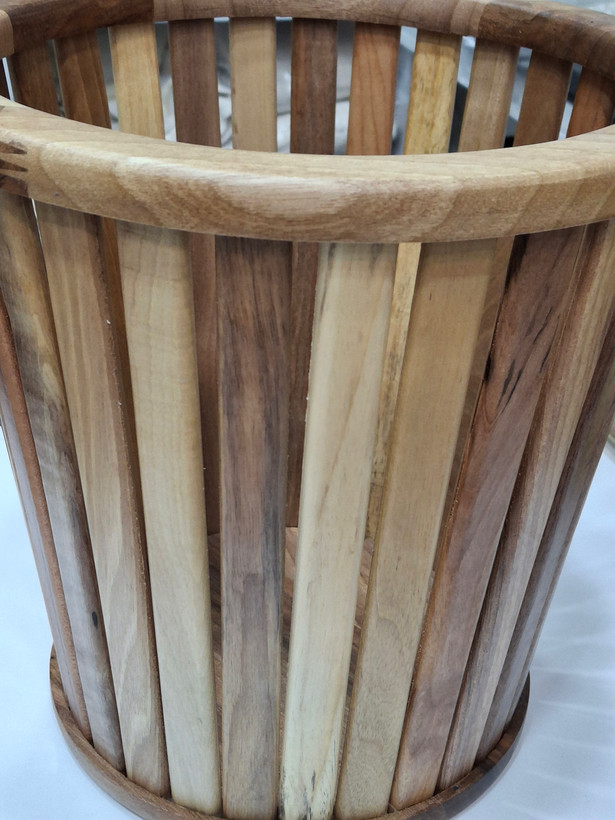 سطل زباله چوبی آماهوم از چوب گردو مدل دکوراتیو