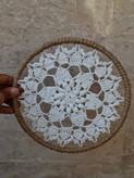 ماندالا مکرومه دیواری ۲۰ سانتی با حاشیه کنفی
