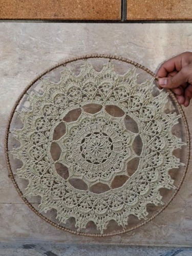 ماندالا مکرومه دیواری ۴۰ سانتی با حاشیه کنفی