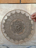 ماندالا مکرومه دیواری ۴۰ سانتی با حاشیه کنفی