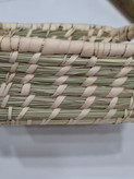 سبد حصیری مربع دستهدار