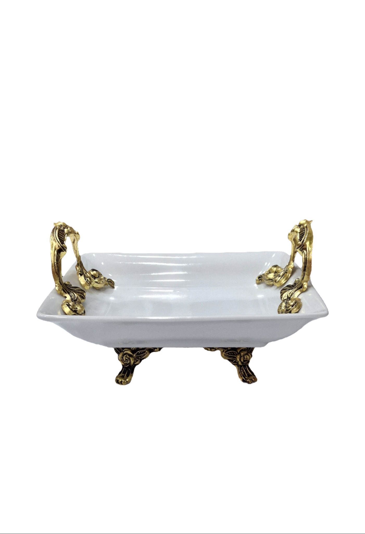 شکلات خوری چینی با پایه و تزئینات پیوتر طلایی