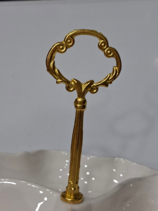 اردوخوری سرامیکی سهخانه دستهدار طلایی